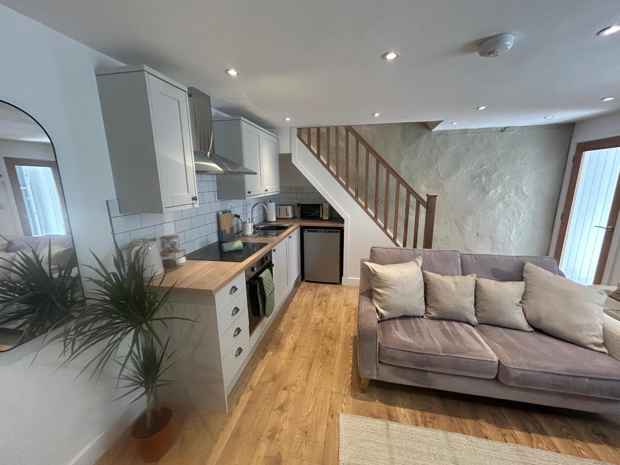Cosy Modern Miners Cottage Llanllechid Екстериор снимка