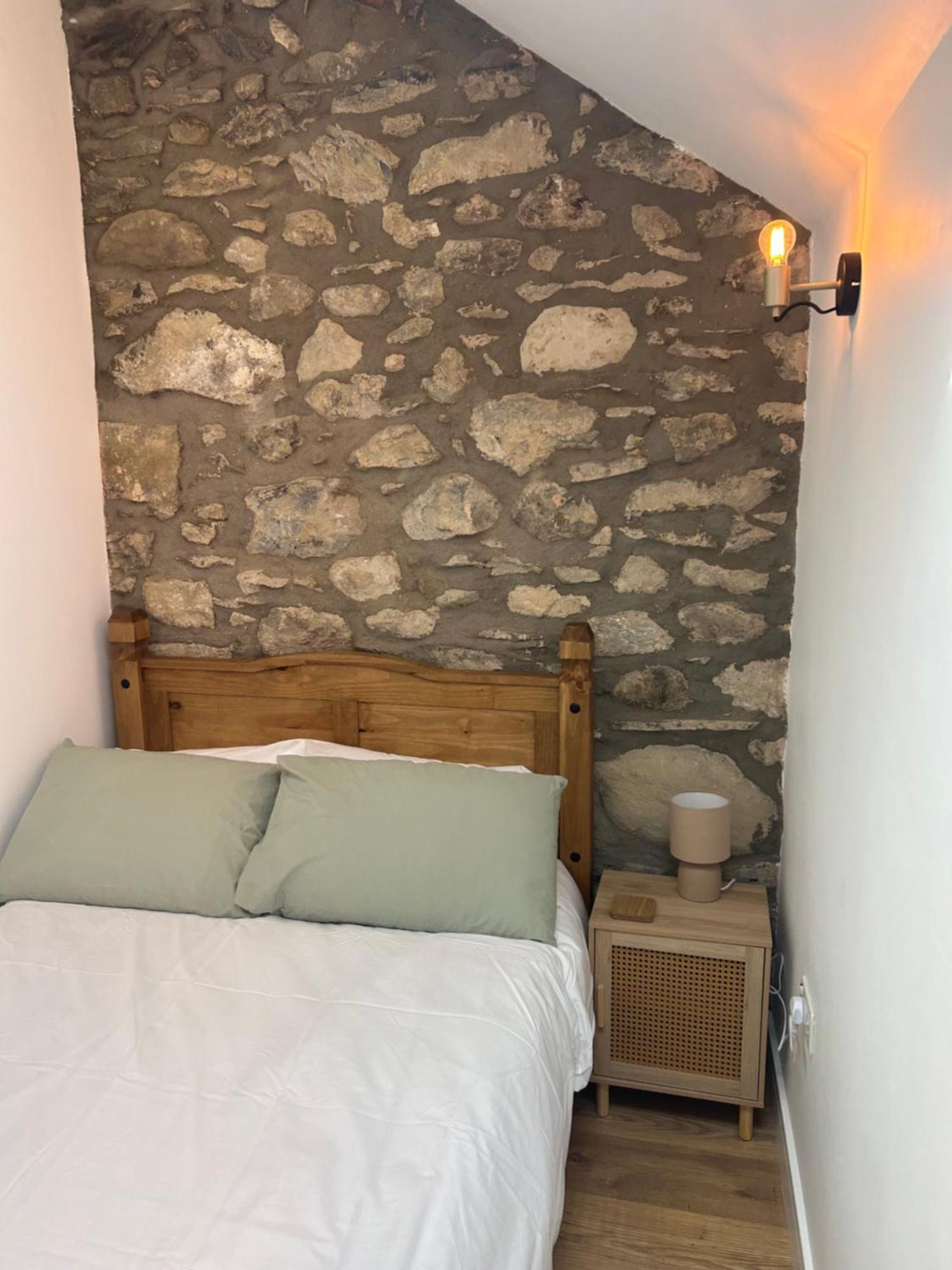 Cosy Modern Miners Cottage Llanllechid Екстериор снимка
